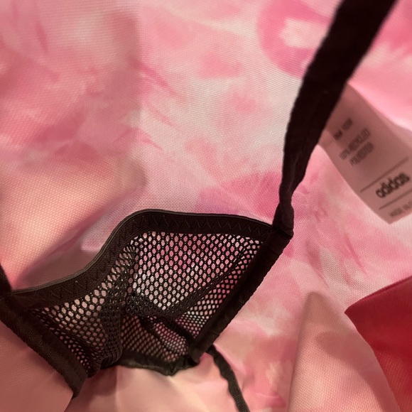 🆕 adidas Everyday Tote - Picture 9 of 14